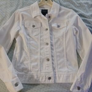 The Limited womens small white button front jean jacket stretch